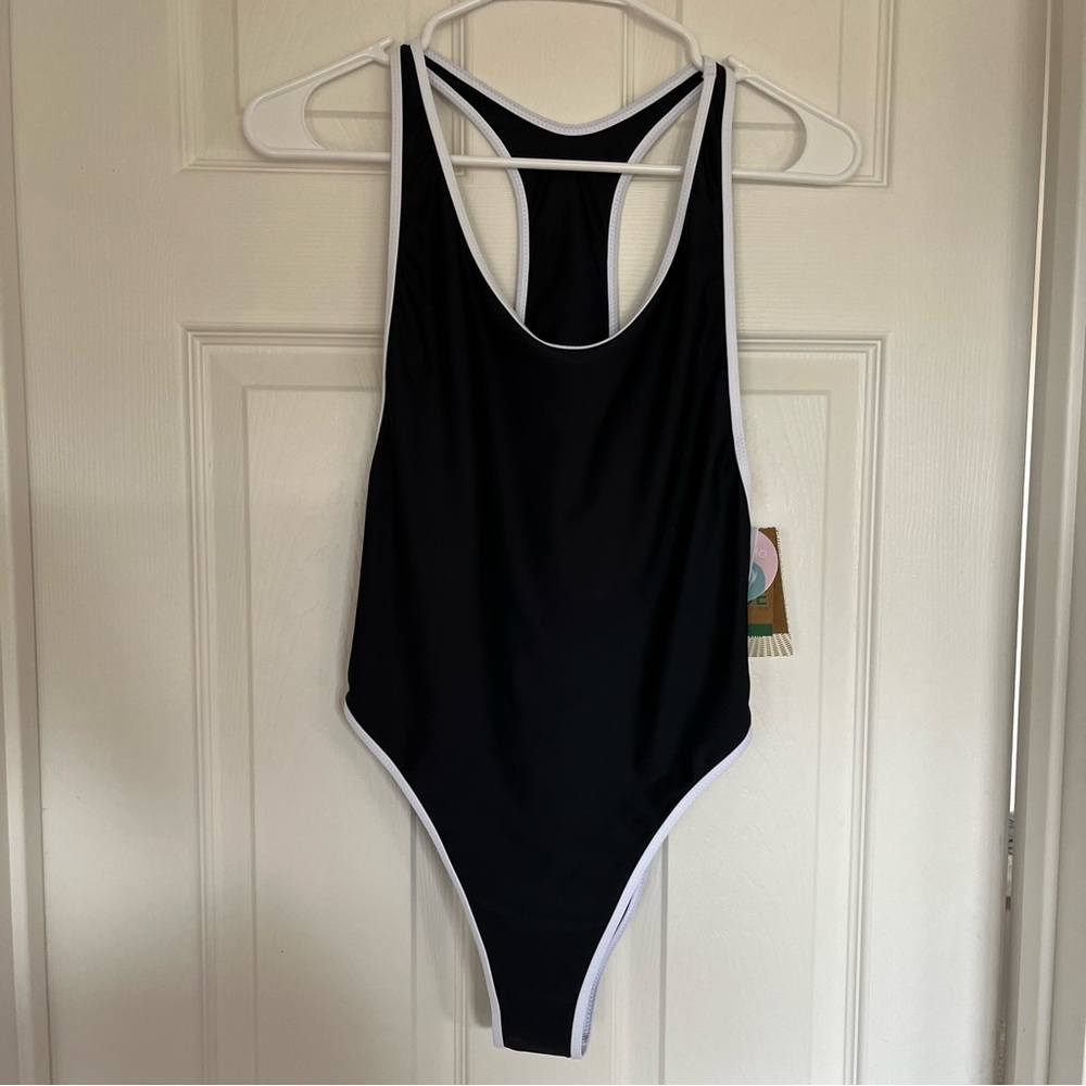 Volcom• Coco One Piece Swimsuit - Picture 3 of 14